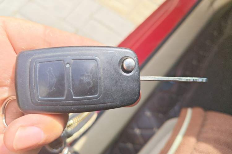Used Chery Fengyun 2 2010 Hatchback 1.5L Ambition Model Vehicle Key