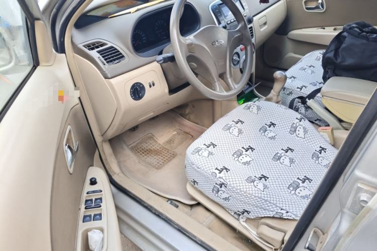 Used Chery Fengyun 2 2010 Hatchback 1.5L Ambition Model Driver Seat