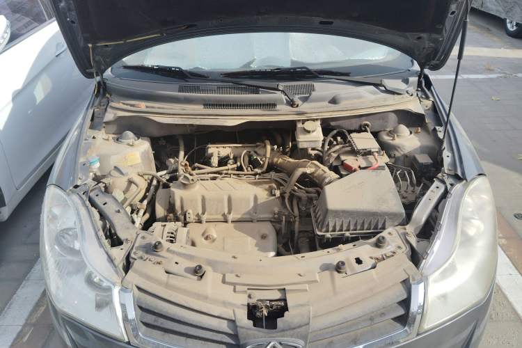 Used Chery Fengyun 2 2010 Hatchback 1.5L Ambition Model Engine Bay