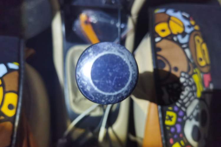 Used Chery Fengyun 2 2010 Hatchback 1.5L Ambition Model Gear Lever