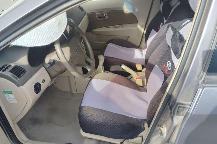 Used Chery Fengyun 2 2010 Hatchback 1.5L Ambition Model Left Front Seat