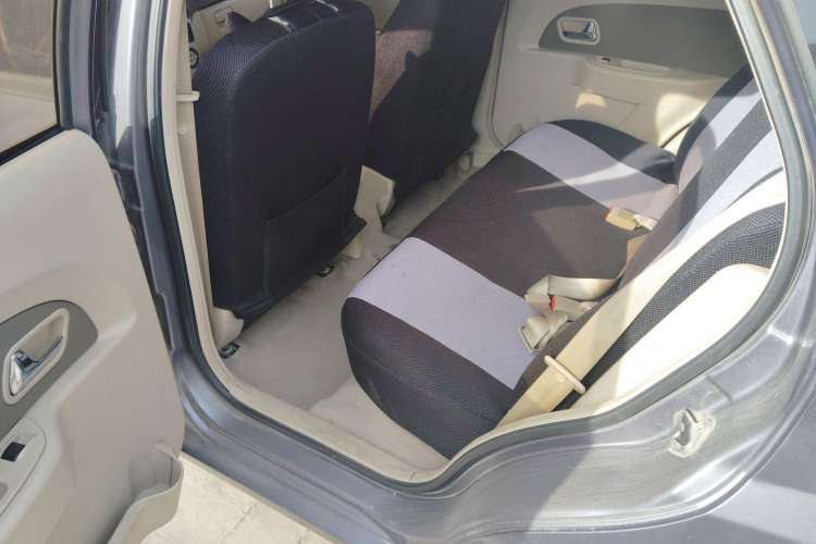 Used Chery Fengyun 2 2010 Hatchback 1.5L Ambition Model Left Rear Seat