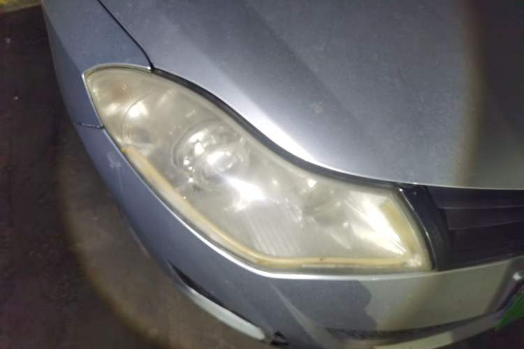 Used Chery Fengyun 2 2010 Hatchback 1.5L Ambition Model Right Front Headlight