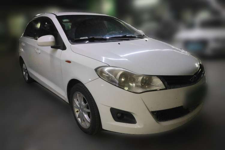 Used Chery Fengyun 2 2010 Hatchback 1.5L Ambition Model Front Right 45 Deg