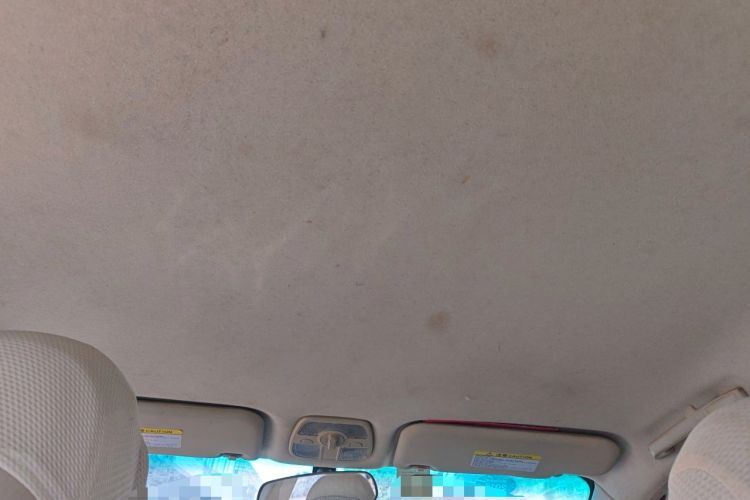 Used Chery Fengyun 2 2010 Hatchback 1.5L Ambition Model Headliner