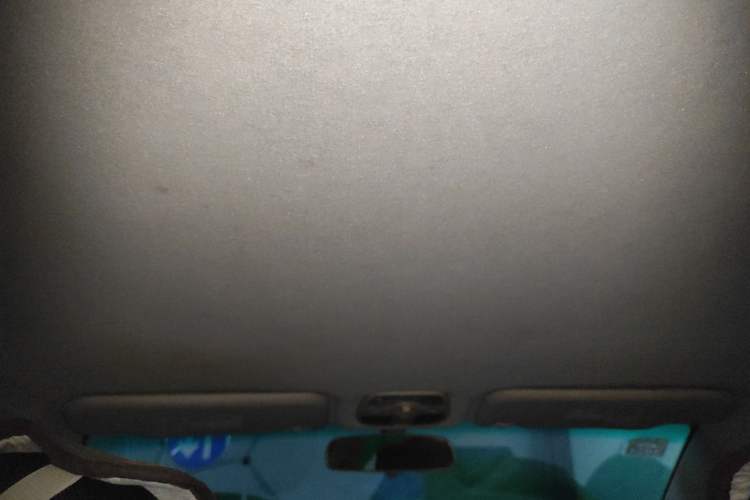 Used Chery Fengyun 2 2010 Hatchback 1.5L Ambition Model Headliner