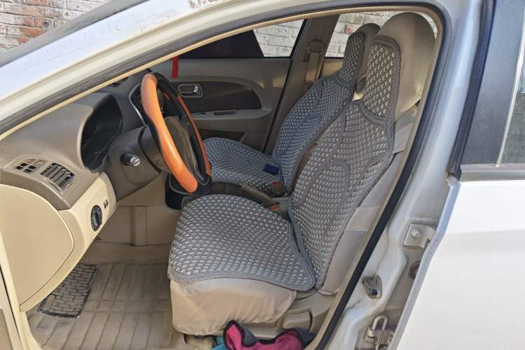 Used Chery Fengyun 2 2010 Hatchback 1.5L Ambition Model Left Front Seat