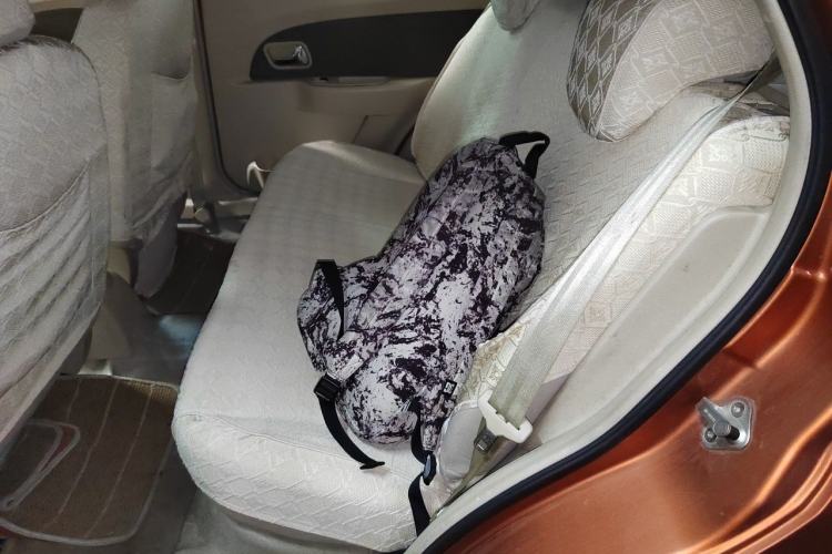 Used Chery Fengyun 2 2010 Hatchback 1.5L Ambition Model Left Rear Seat