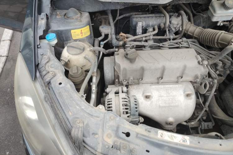 Used Chery Fengyun 2 2013 Hatchback 1.5L Manual Ruiyi Edition Engine Bay Right