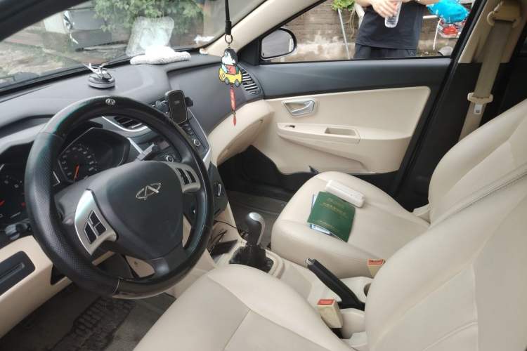 Used Chery Fengyun 2 2013 Hatchback 1.5L Manual Ruiyi Edition Left Front Seat