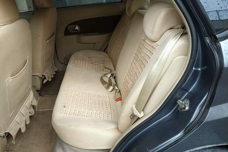 Used Chery Fengyun 2 2013 Hatchback 1.5L Manual Kuaiyi Edition Left Rear Seat