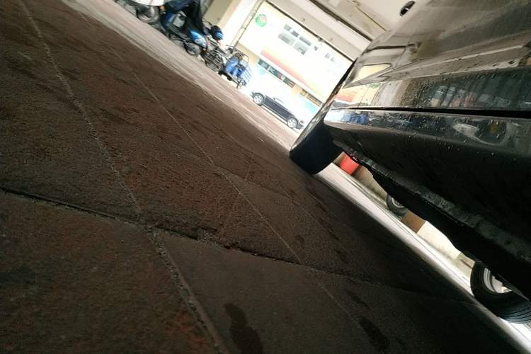 Used Chery Fengyun 2 2013 Hatchback 1.5L Manual Kuaiyi Edition Right Side Sill