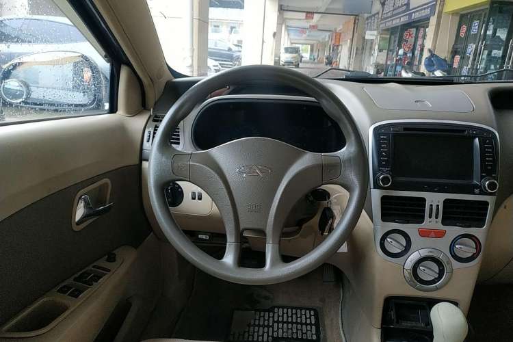 Used Chery Fengyun 2 2013 Hatchback 1.5L Manual Kuaiyi Edition Steering Wheel