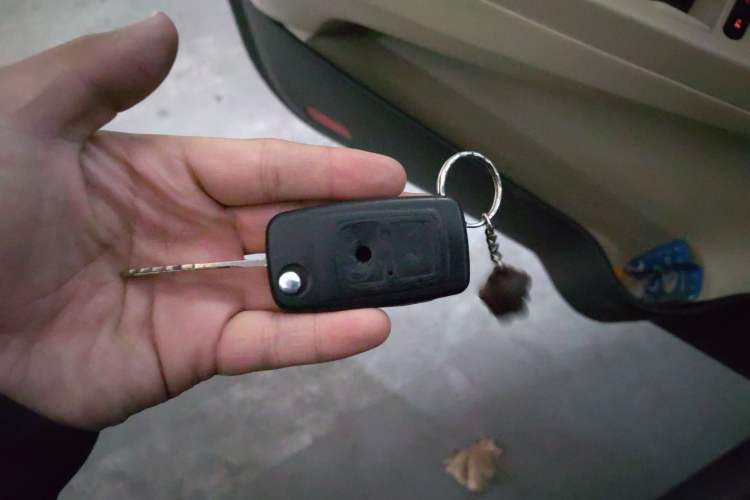 Used Chery Fengyun 2 2013 Hatchback 1.5L Manual Ruiyi Edition Vehicle Key