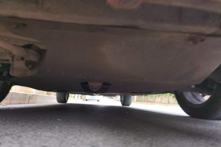 Used Chery Fengyun 2 2013 Hatchback 1.5L Manual Ruiyi Edition Chassis Front