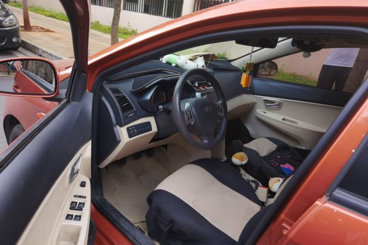 Used Chery Fengyun 2 2013 Hatchback 1.5L Manual Ruiyi Edition Driver Seat