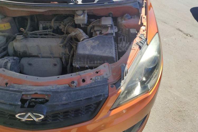 Used Chery Fengyun 2 2013 Hatchback 1.5L Manual Ruiyi Edition Engine Bay Left
