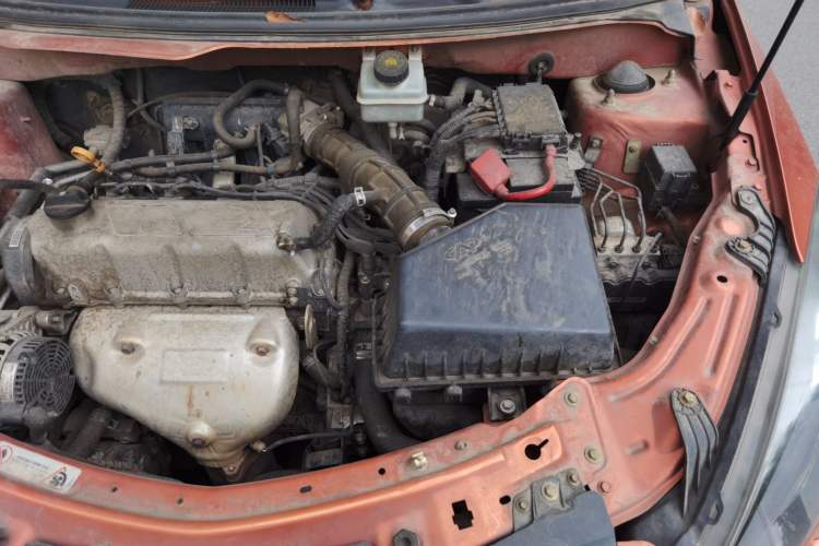 Used Chery Fengyun 2 2013 Hatchback 1.5L Manual Ruiyi Edition Engine Bay Left