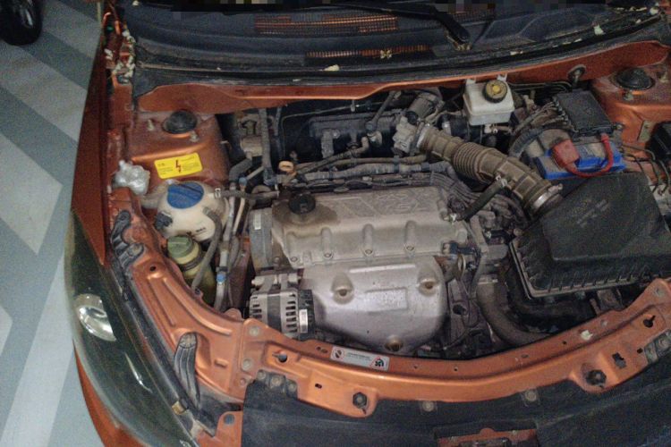 Used Chery Fengyun 2 2013 Hatchback 1.5L Manual Ruiyi Edition Engine Bay Right