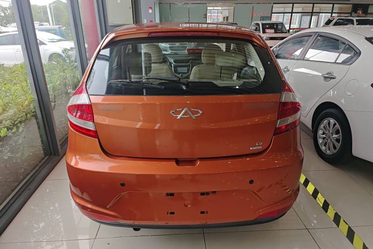 Used Chery Fengyun 2 2013 Hatchback 1.5L AMT Ruìyì Edition Exterior 4