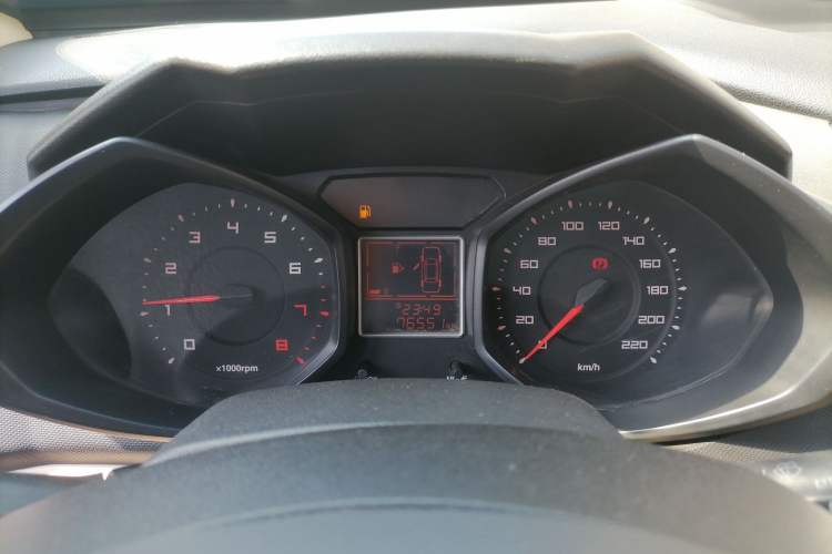 Used Chery Fengyun 2 2013 Hatchback 1.5L Manual Ruiyi Edition Instrument Cluster