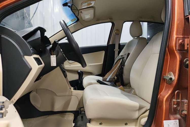 Used Chery Fengyun 2 2013 Hatchback 1.5L Manual Ruiyi Edition Left Front Seat