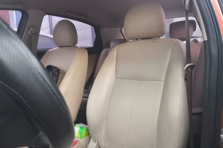 Used Chery Fengyun 2 2013 Hatchback 1.5L Manual Ruiyi Edition Left Front Seat