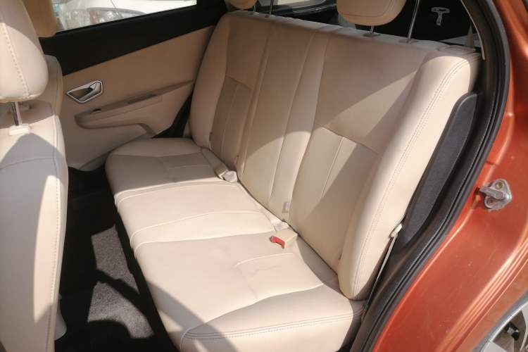 Used Chery Fengyun 2 2013 Hatchback 1.5L Manual Ruiyi Edition Left Rear Seat