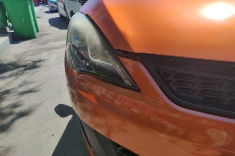 Used Chery Fengyun 2 2013 Hatchback 1.5L Manual Ruiyi Edition Right Front Headlight
