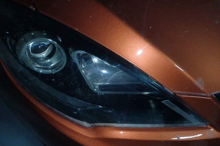 Used Chery Fengyun 2 2013 Hatchback 1.5L Manual Ruiyi Edition Right Front Headlight