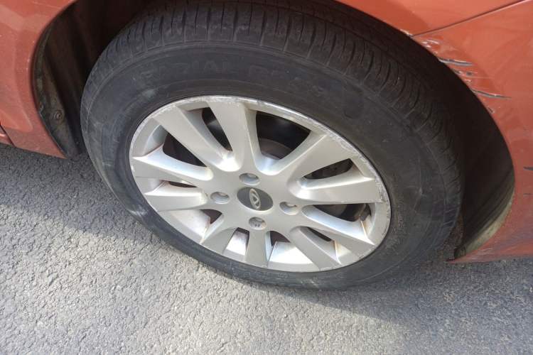 Used Chery Fengyun 2 2013 Hatchback 1.5L Manual Ruiyi Edition Right Front Wheel Hub