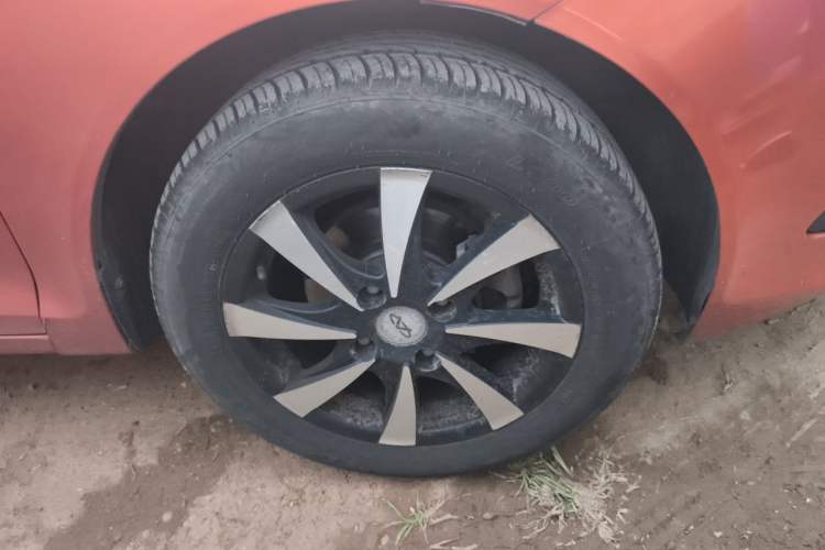Used Chery Fengyun 2 2013 Hatchback 1.5L Manual Ruiyi Edition Right Front Wheel Hub
