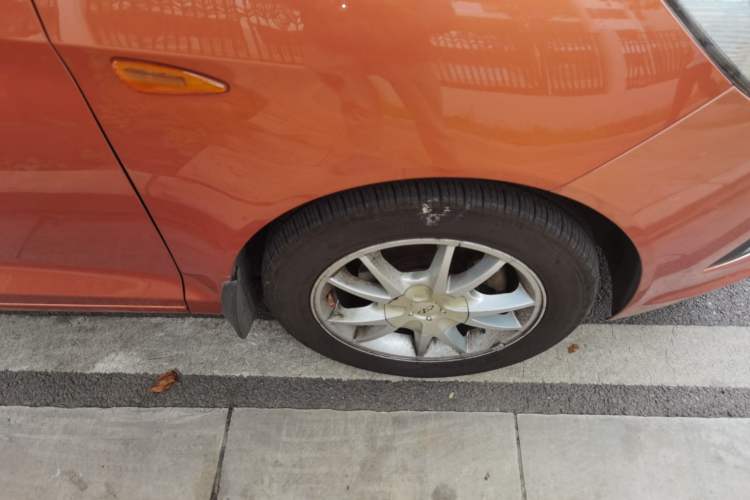 Used Chery Fengyun 2 2013 Hatchback 1.5L Manual Ruiyi Edition Right Front Wheel Hub