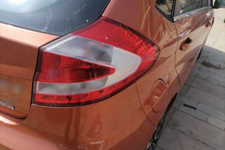 Used Chery Fengyun 2 2013 Hatchback 1.5L Manual Ruiyi Edition Right Rear Taillight