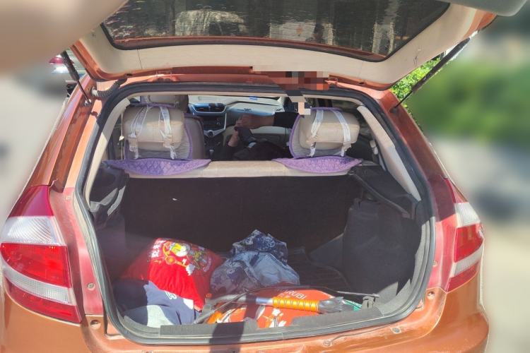 Used Chery Fengyun 2 2013 Hatchback 1.5L Manual Ruiyi Edition Trunk