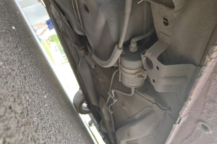 Used Chery Fengyun 2 2013 Hatchback 1.5L AMT Ruìyì Edition Chassis Rear Right