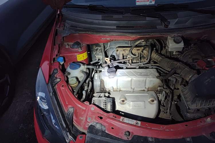 Used Chery Fengyun 2 2013 Hatchback 1.5L Manual Ruiyi Edition Engine Bay Right