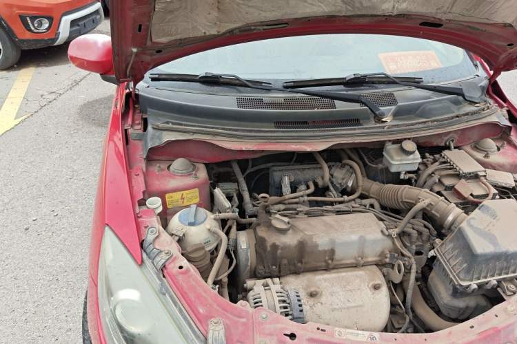 Used Chery Fengyun 2 2013 Hatchback 1.5L Manual Ruiyi Edition Engine Bay Right