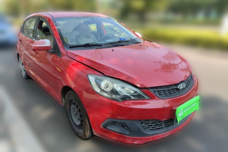 Used Chery Fengyun 2 2013 Hatchback 1.5L Manual Ruiyi Edition Front Right 45 Deg