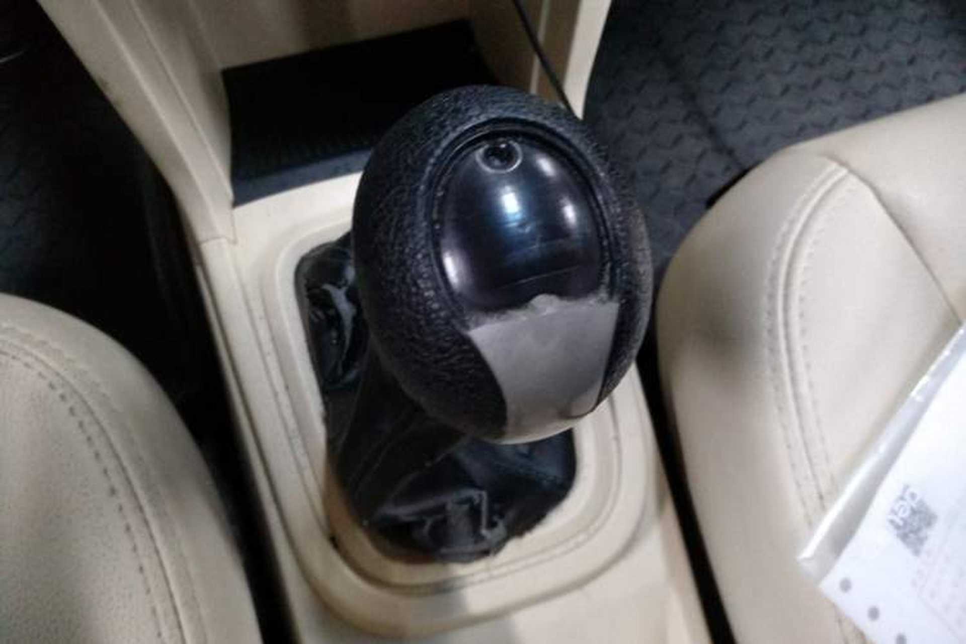 Used Chery Fengyun 2 2013 Hatchback 1.5L Manual Ruiyi Edition Gear Lever
