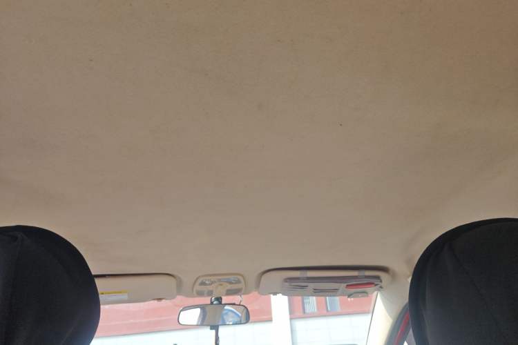 Used Chery Fengyun 2 2013 Hatchback 1.5L Manual Ruiyi Edition Headliner