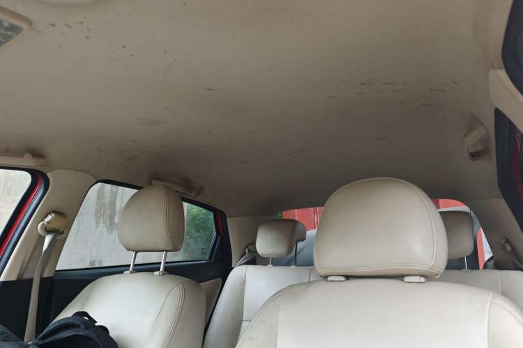 Used Chery Fengyun 2 2013 Hatchback 1.5L Manual Ruiyi Edition Headliner