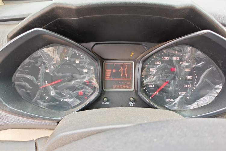 Used Chery Fengyun 2 2013 Hatchback 1.5L Manual Ruiyi Edition Instrument Cluster