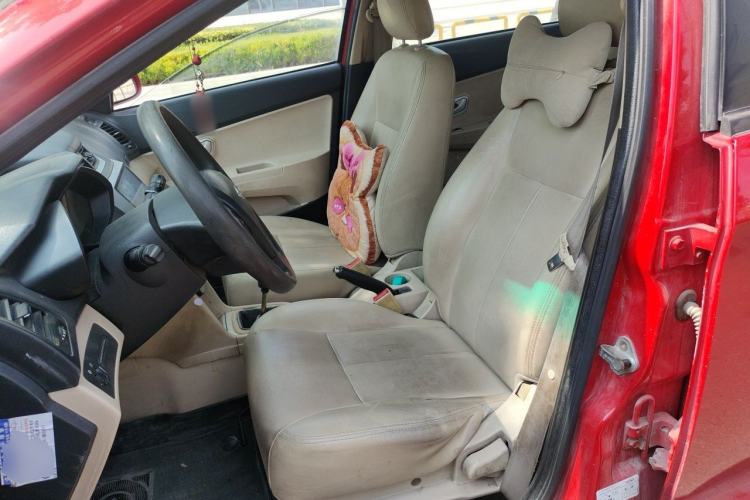 Used Chery Fengyun 2 2013 Hatchback 1.5L Manual Ruiyi Edition Left Front Seat