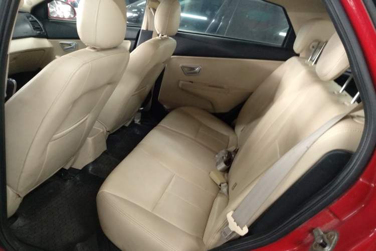 Used Chery Fengyun 2 2013 Hatchback 1.5L Manual Ruiyi Edition Left Rear Seat