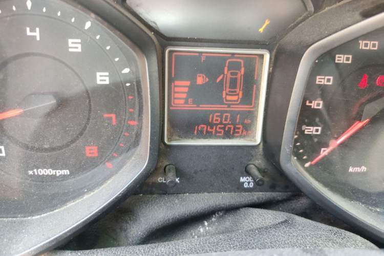 Used Chery Fengyun 2 2013 Hatchback 1.5L Manual Ruiyi Edition Odometer Close Up