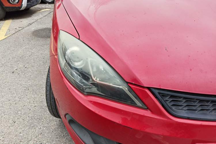Used Chery Fengyun 2 2013 Hatchback 1.5L Manual Ruiyi Edition Right Front Headlight