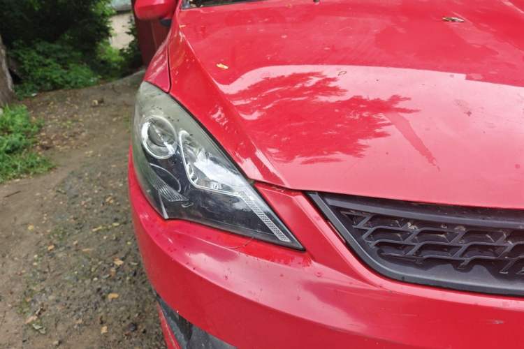 Used Chery Fengyun 2 2013 Hatchback 1.5L Manual Ruiyi Edition Right Front Headlight