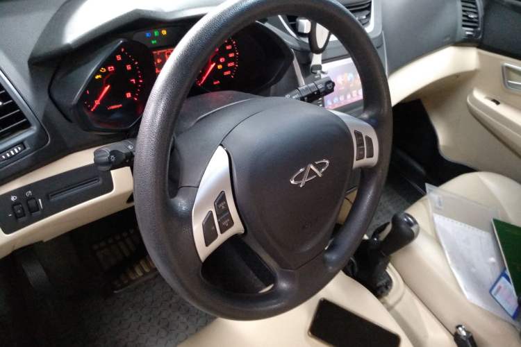 Used Chery Fengyun 2 2013 Hatchback 1.5L Manual Ruiyi Edition Steering Wheel