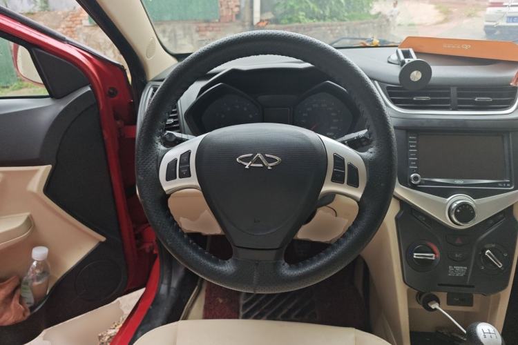 Used Chery Fengyun 2 2013 Hatchback 1.5L Manual Ruiyi Edition Steering Wheel